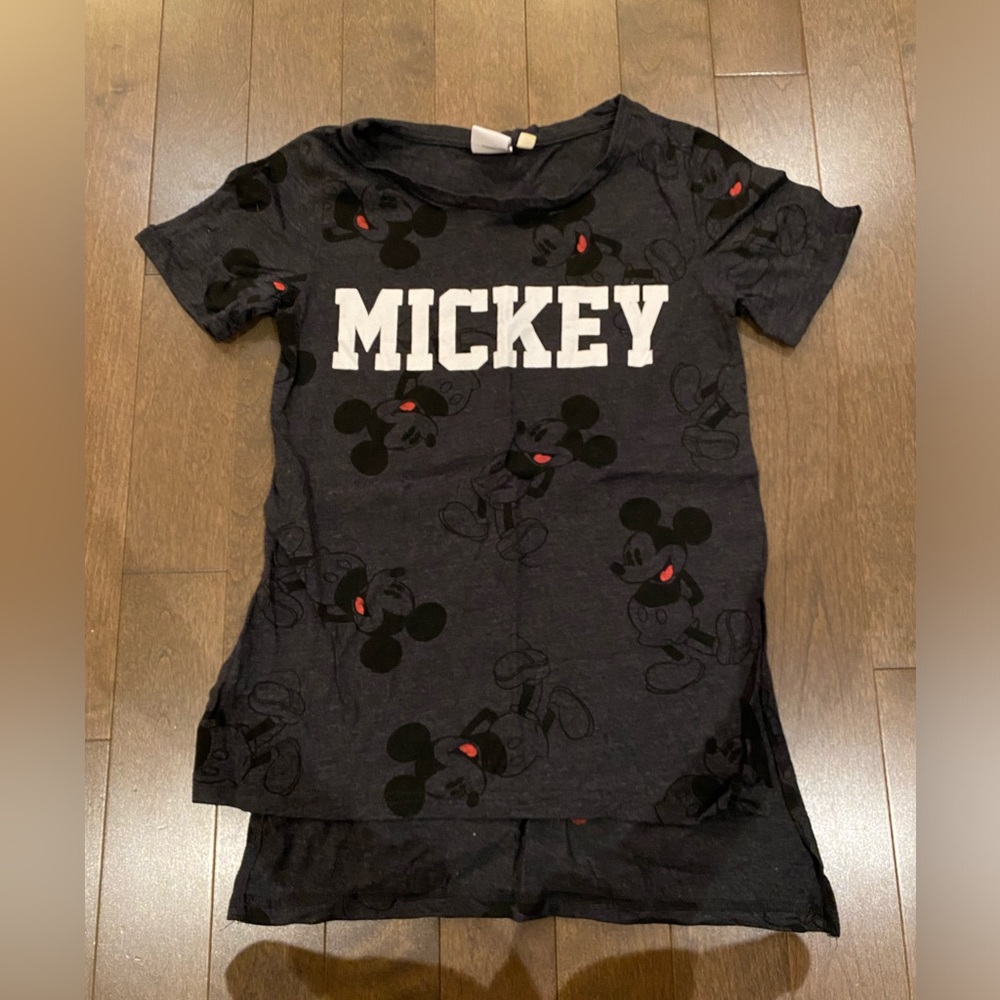 Mickey Mouse t-shirt